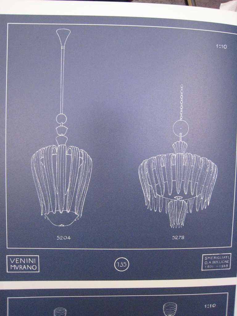 Signed Venini Murano chandelier by Tomaso Buzzi 1931. 3