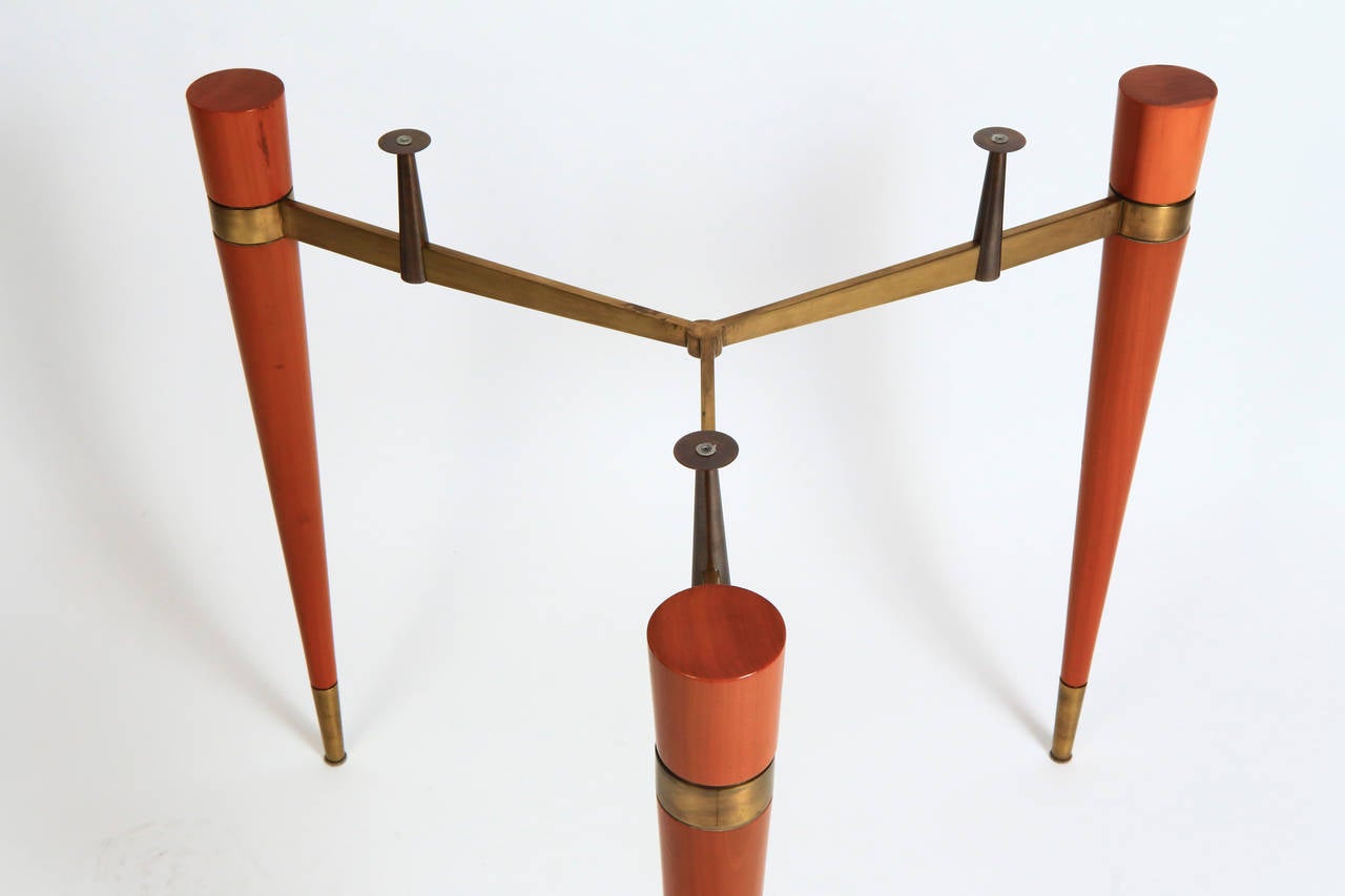 Outstanding Pair of Italian 1970s Side Tables or Night Stands 5