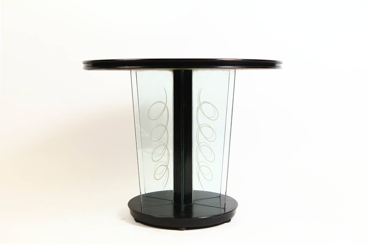 Art Deco Art deco side table wood and glass, By Brusotti Milano Italy.1930's.