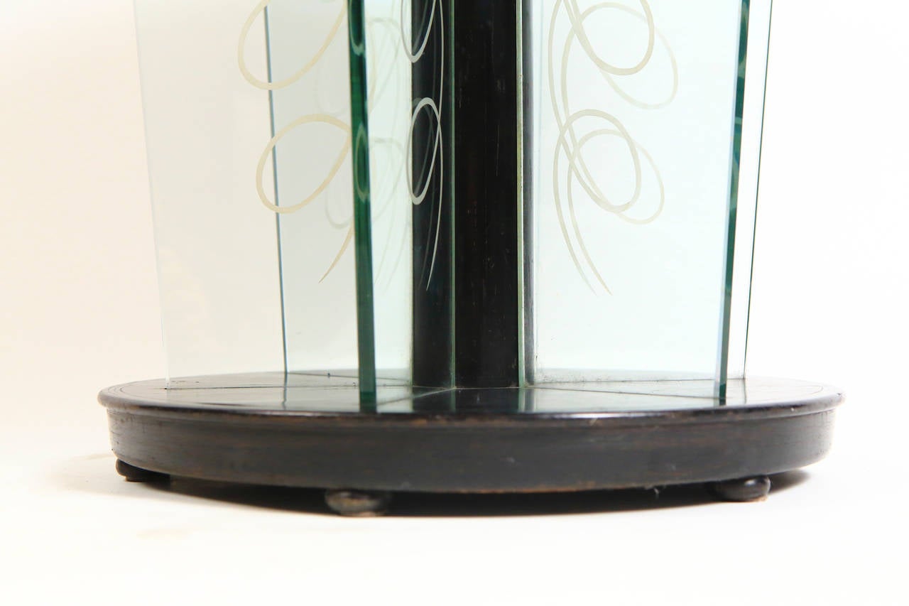 Art deco side table wood and glass, By Brusotti Milano Italy.1930's. 2