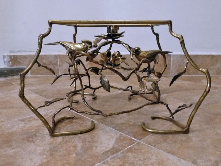 Giacometti style, Brass cocktail small square table with birds In Good Condition In Mexico City, D.F.
