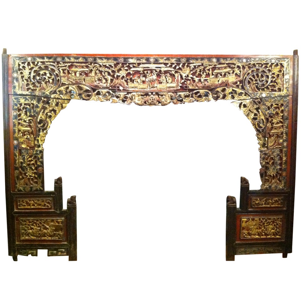 18th c. Chinese Gilted Carving For Sale