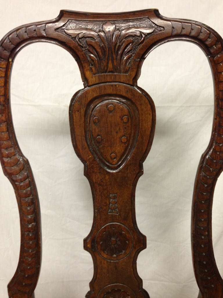 Late 18th c. Irish Chippendale Oak Chair In Good Condition For Sale In Savannah, GA