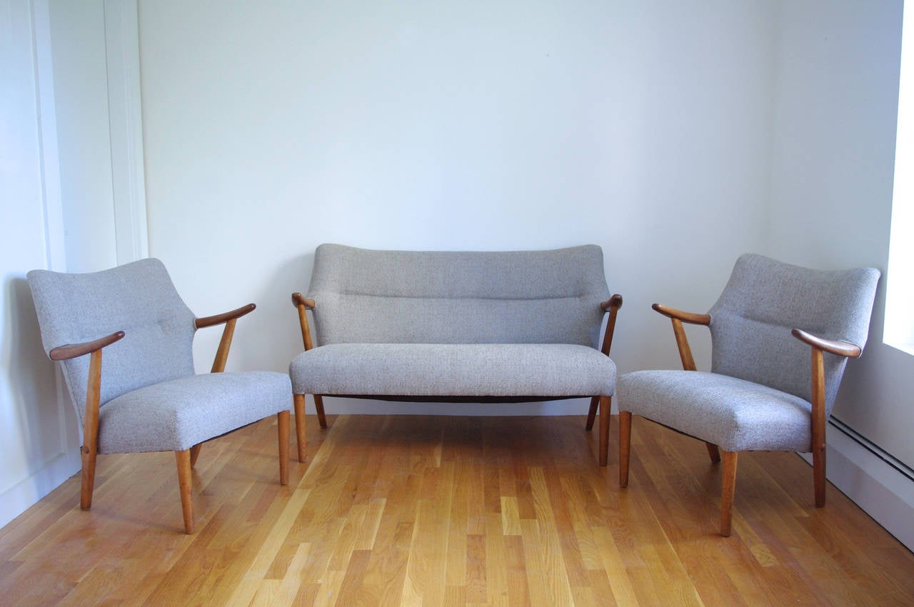 Pair of Lounge Chairs in the Style of Aksel Bender Madsen for Bovenkamp In Good Condition In Cambridge, MA