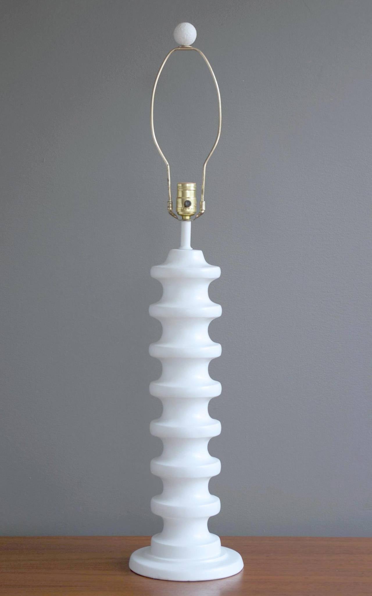 A sculptural white plaster table lamp, ca. 1960s.