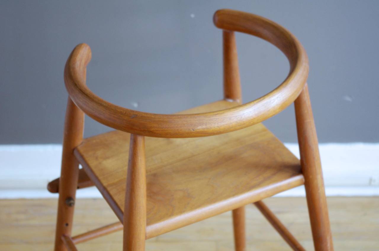 Teak High Chair by Nanna Ditzel In Good Condition In Cambridge, MA