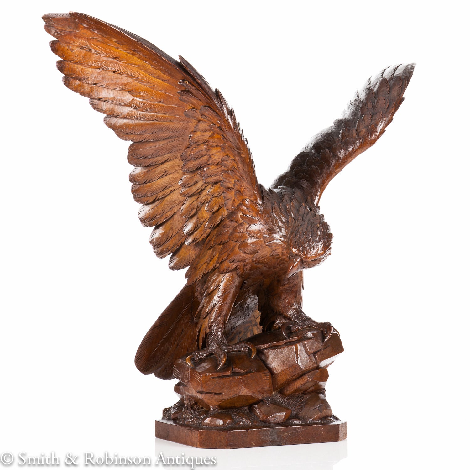 SCHWEIZER SCHWARZER WALNUSSADLER:: geschnitzt:: um 1900