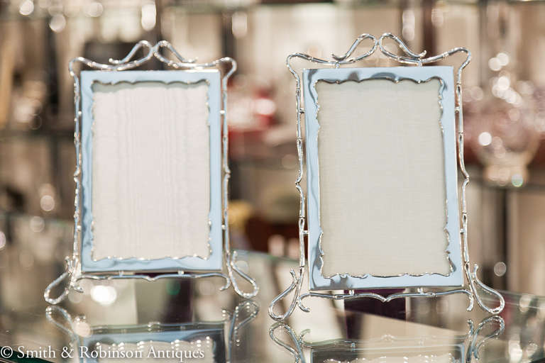 20th Century Superb Quality Pair of Unusual Silver Picture Frames, London 1905