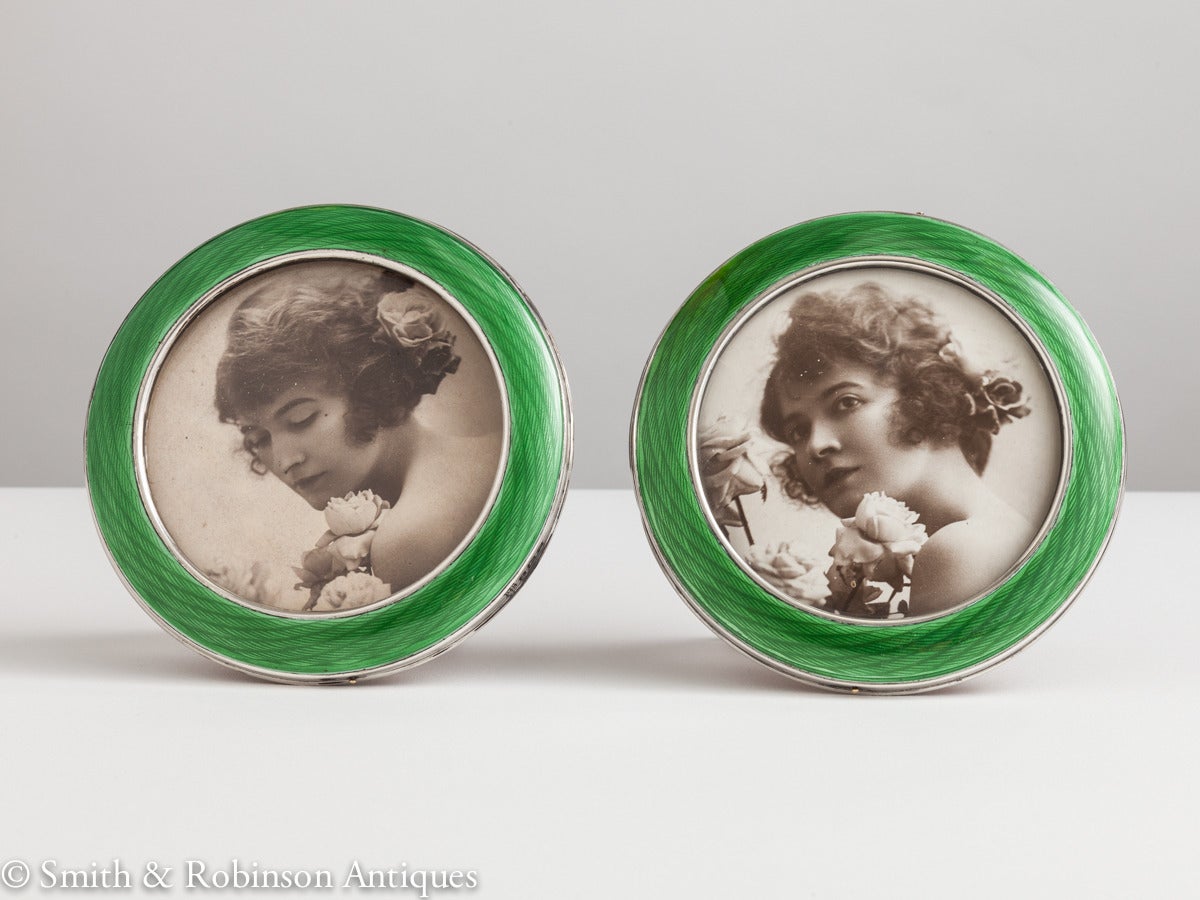 Pair of Art Deco Silver and Enamel Circular Photo Frames, Birmingham 1921 3