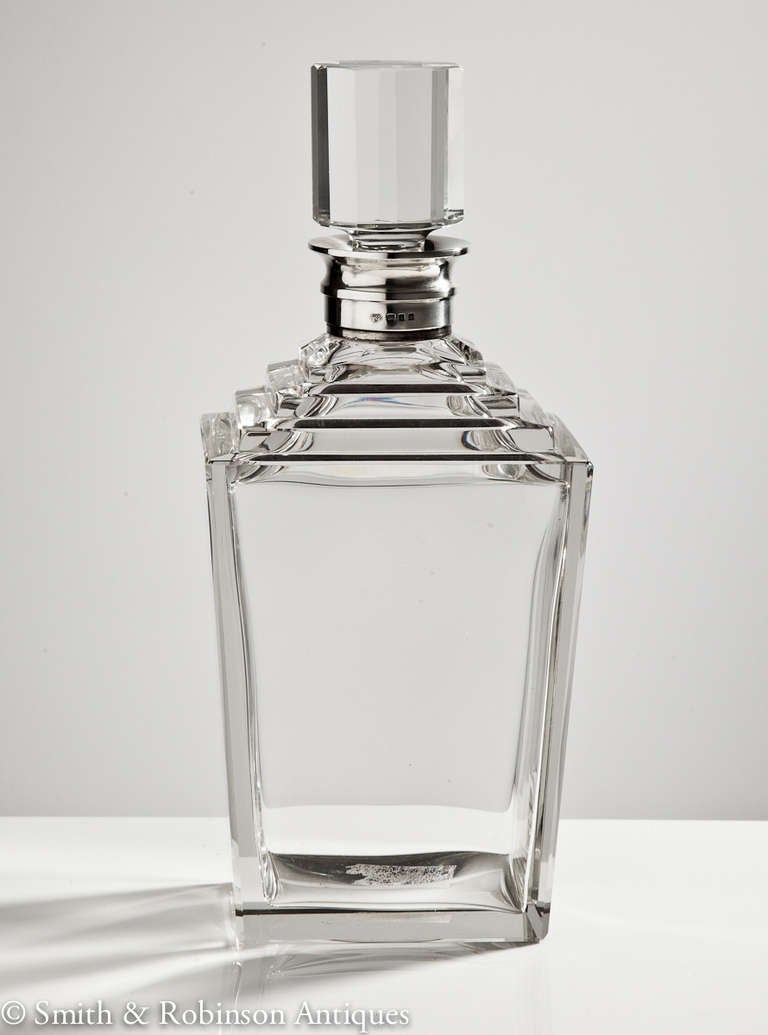 20th Century Art Deco Glass and Silver Decanter, Birmingham, 1938 In Excellent Condition In London, GB