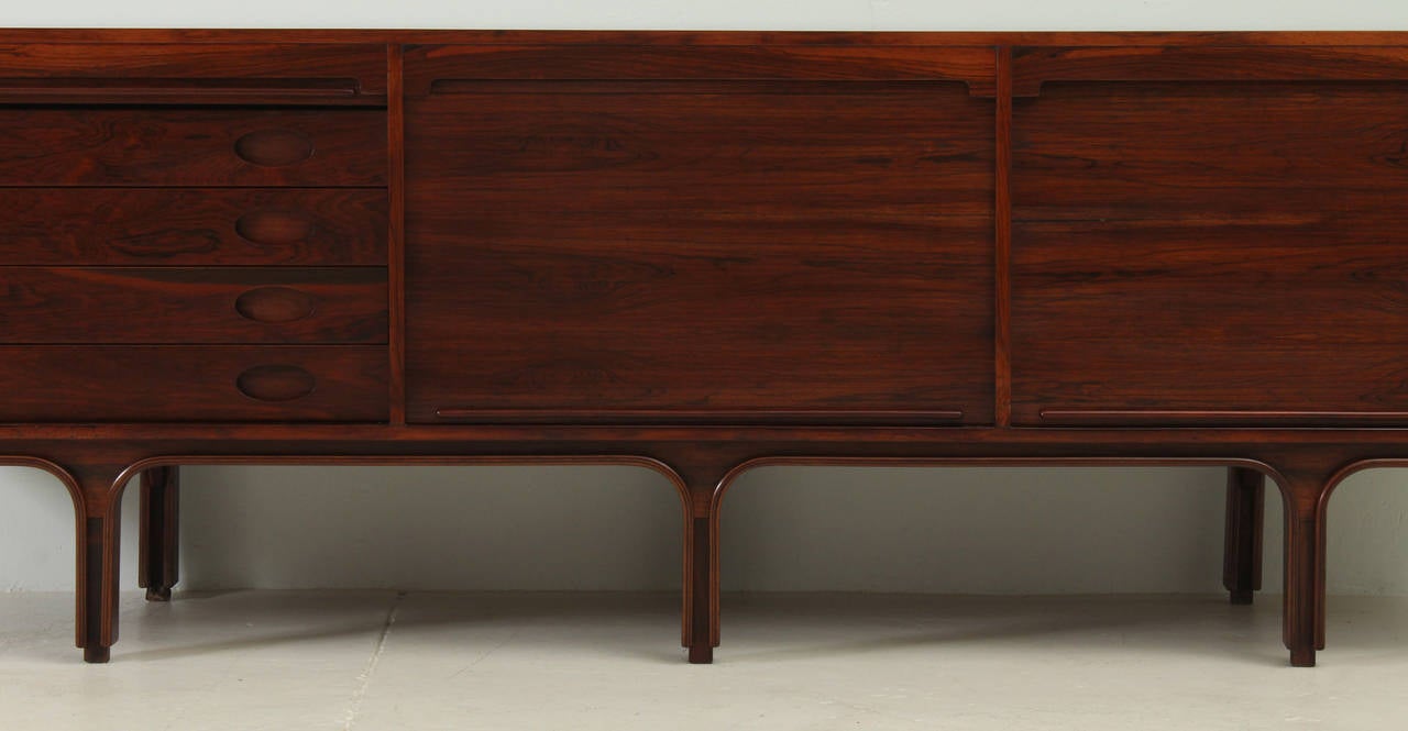 Mid-Century Modern Rosewood Sideboard by Gianfranco Frattini for Bernini