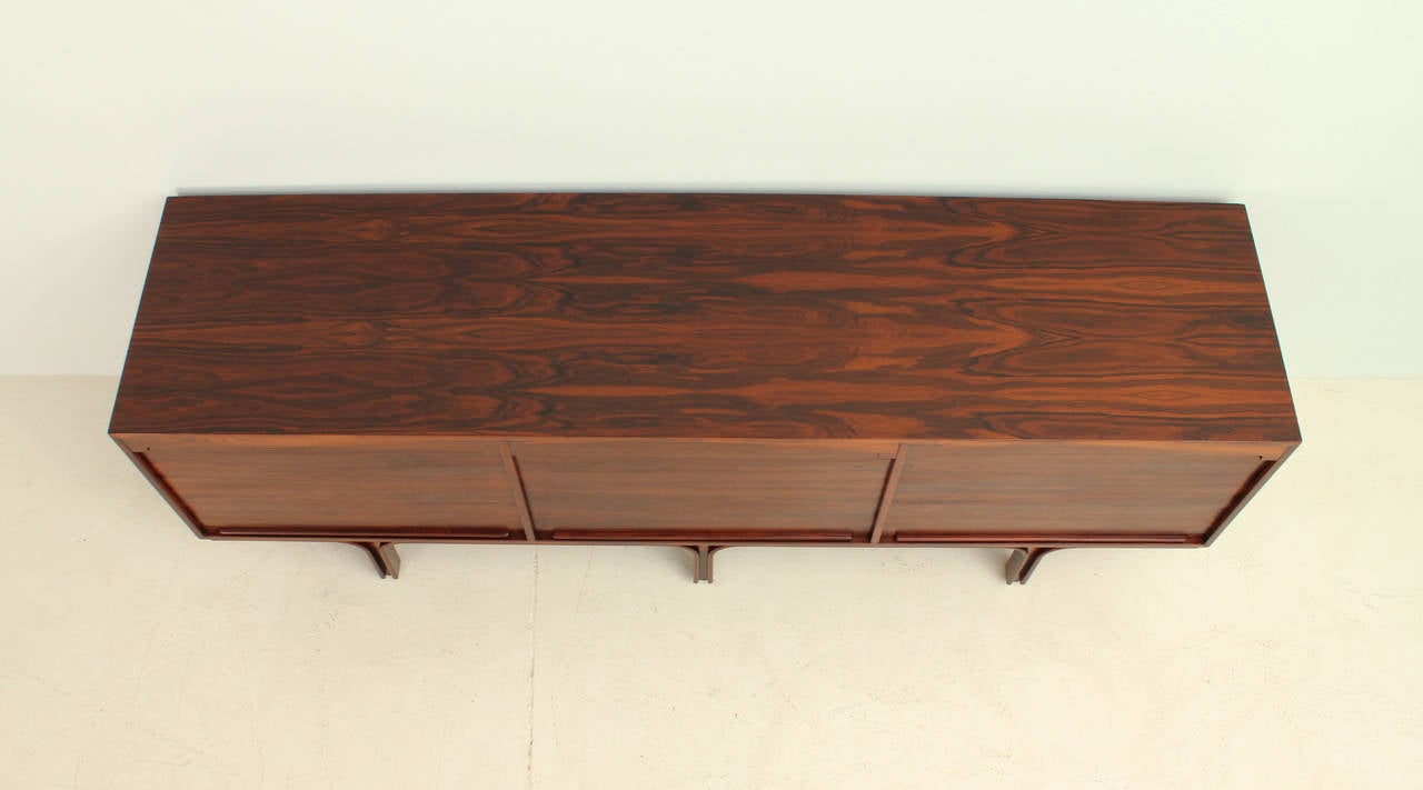 Mid-20th Century Rosewood Sideboard by Gianfranco Frattini for Bernini