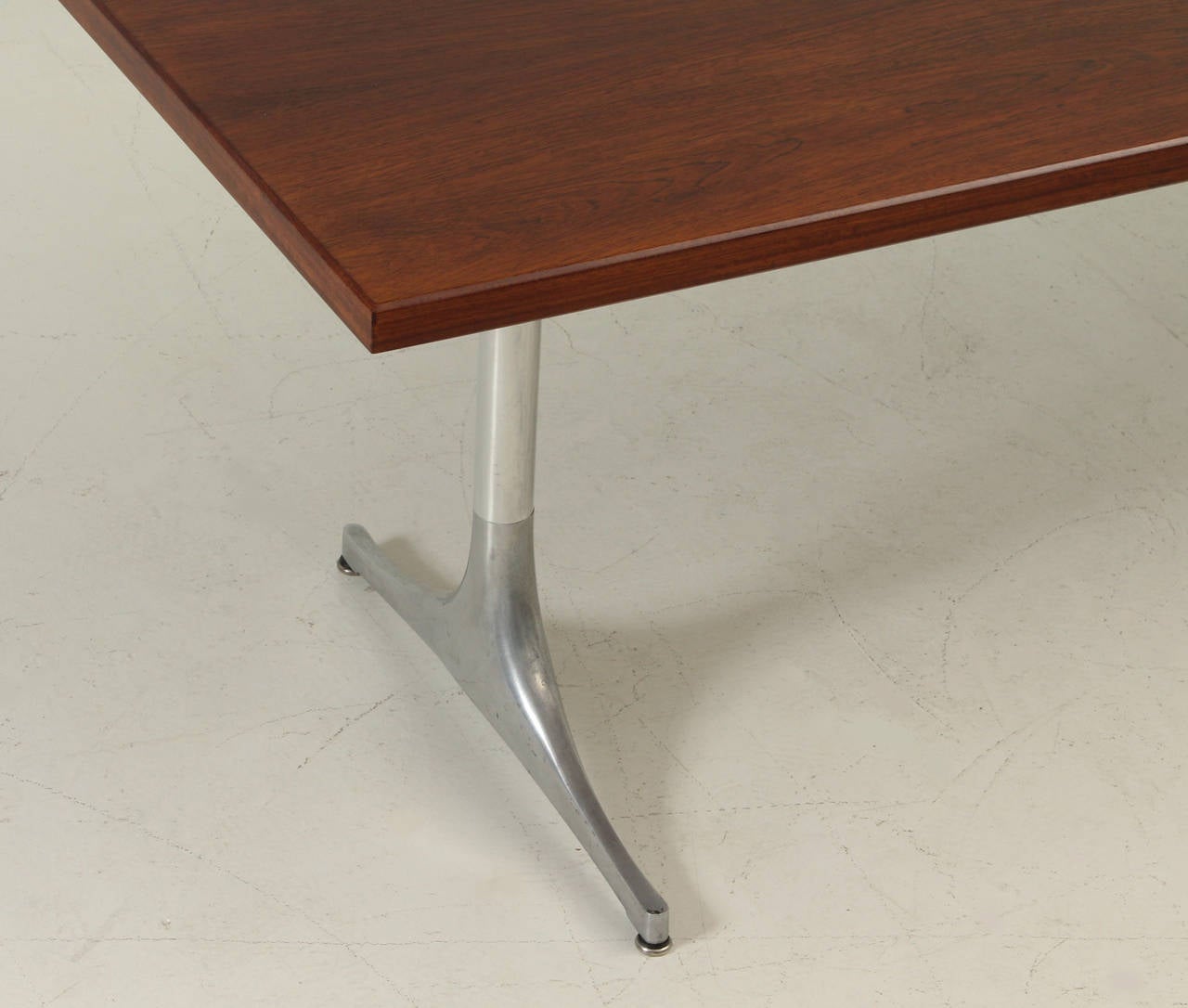 Mid-20th Century Rare Pedestal Table in Rosewood by George Nelson For Sale