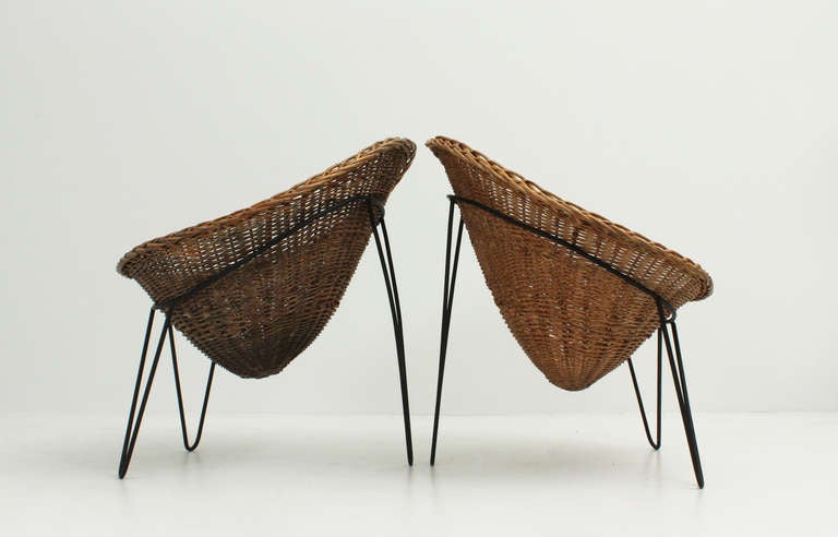 Pair of French Basket Chairs, 1950's In Good Condition In Barcelona, ES
