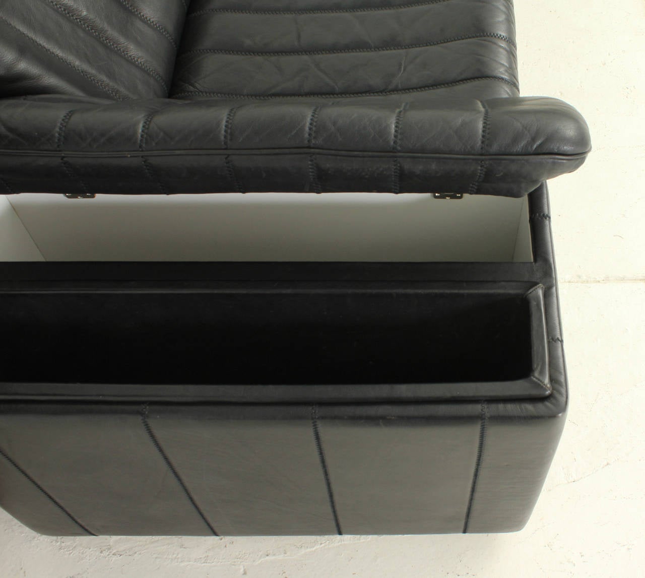Rare Black Leather De Sede Seating Unit 2