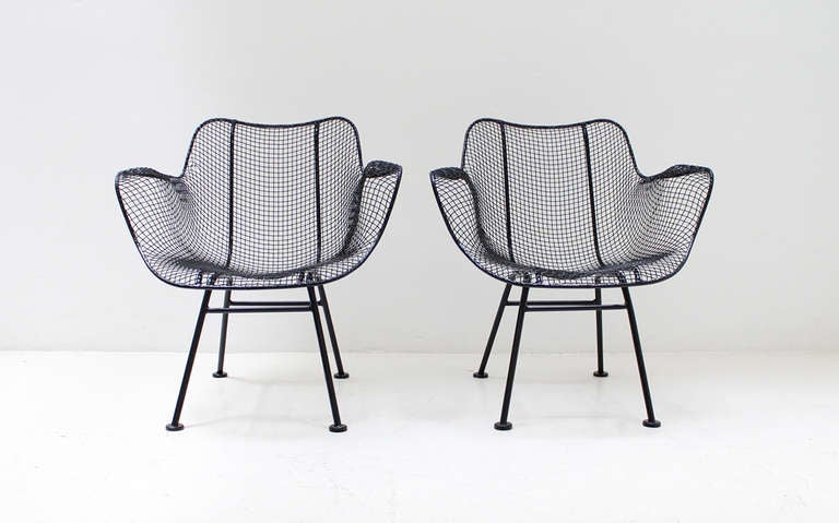 Setee and two armchairs from the Sculptura series designed by Russell Woodard in 1950's. Iconic examples of modern american outdoor furniture. Wrought iron and mesh. Newly repainted.