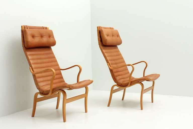 Mid-Century Modern Pair of Eva High Back Chairs For Sale