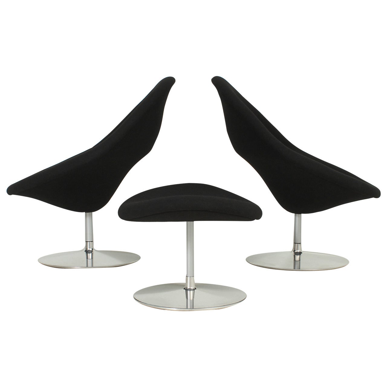 Pair of Globe Chairs and Ottoman by Pierre Paulin For Sale