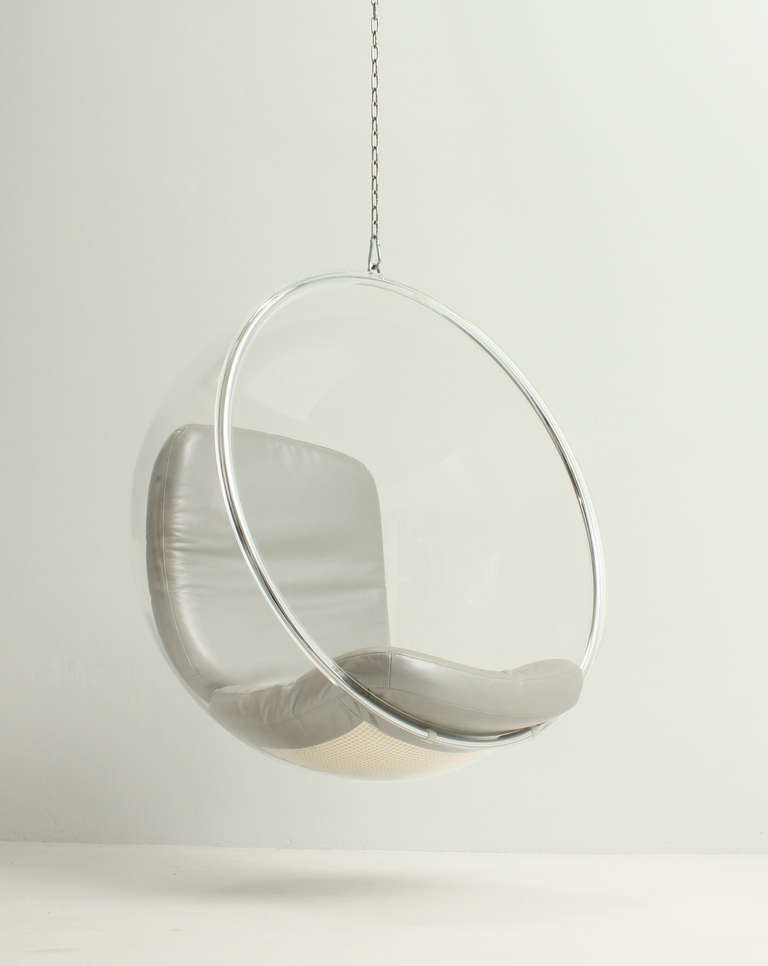 Eero Aarnio Bubble Chair