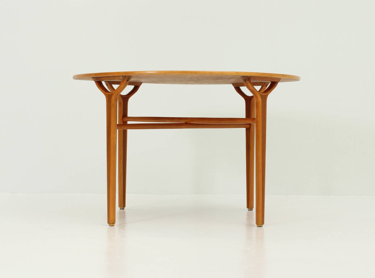 Mid-Century Modern Ax Table by Peter Hvidt and Orla Mølgaard-Nielsen For Sale