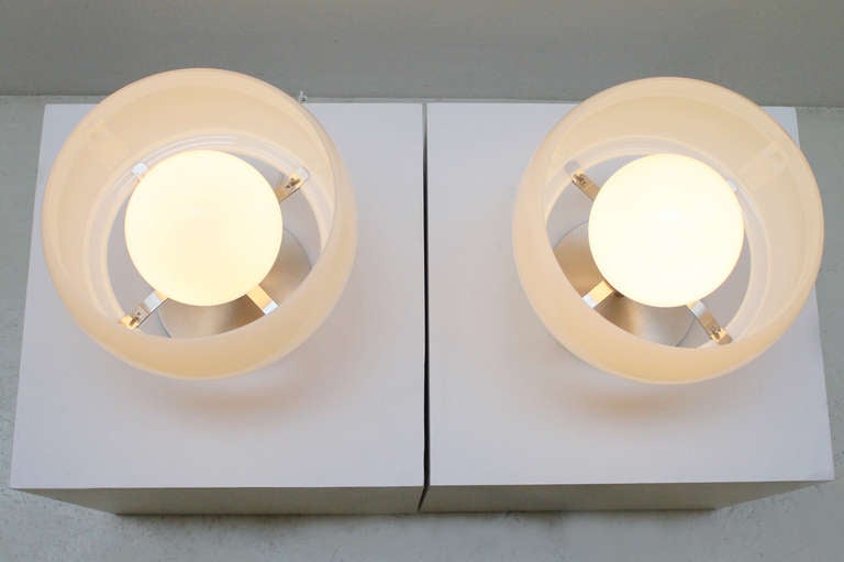 A Pair of Erse Table Lamps by Vico Magistretti In Good Condition For Sale In Barcelona, ES
