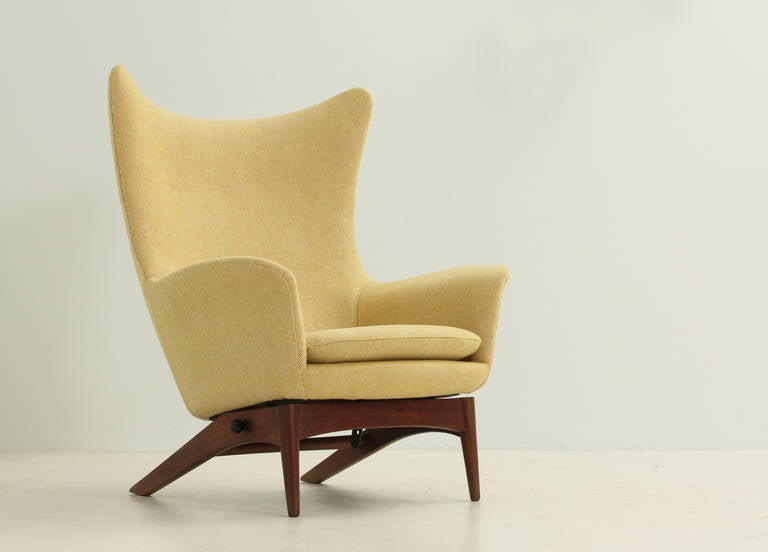 Danish Reclining Wing Chair by H. W. Klein In Excellent Condition In Barcelona, ES