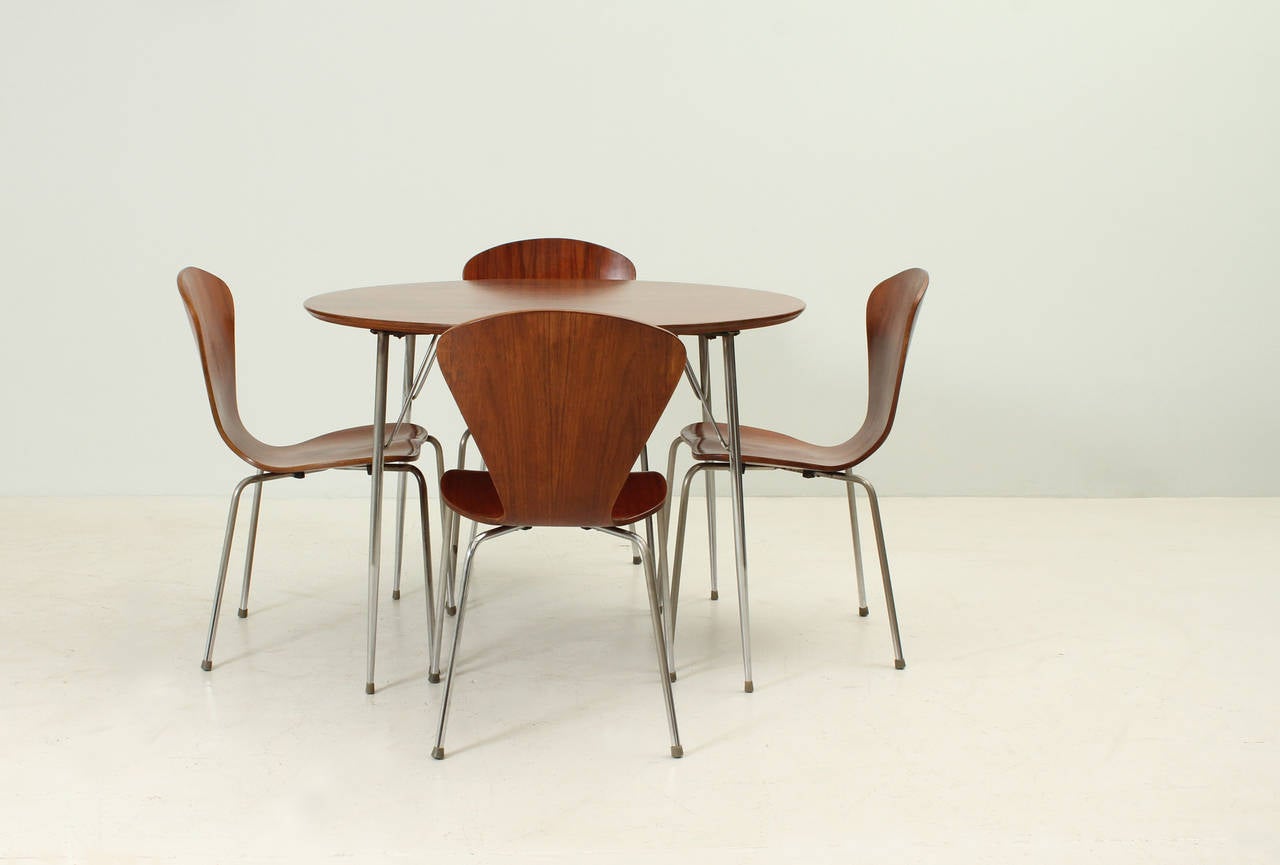 Mid-Century Modern Rosewood Dining Set by Campo & Graffi For Sale