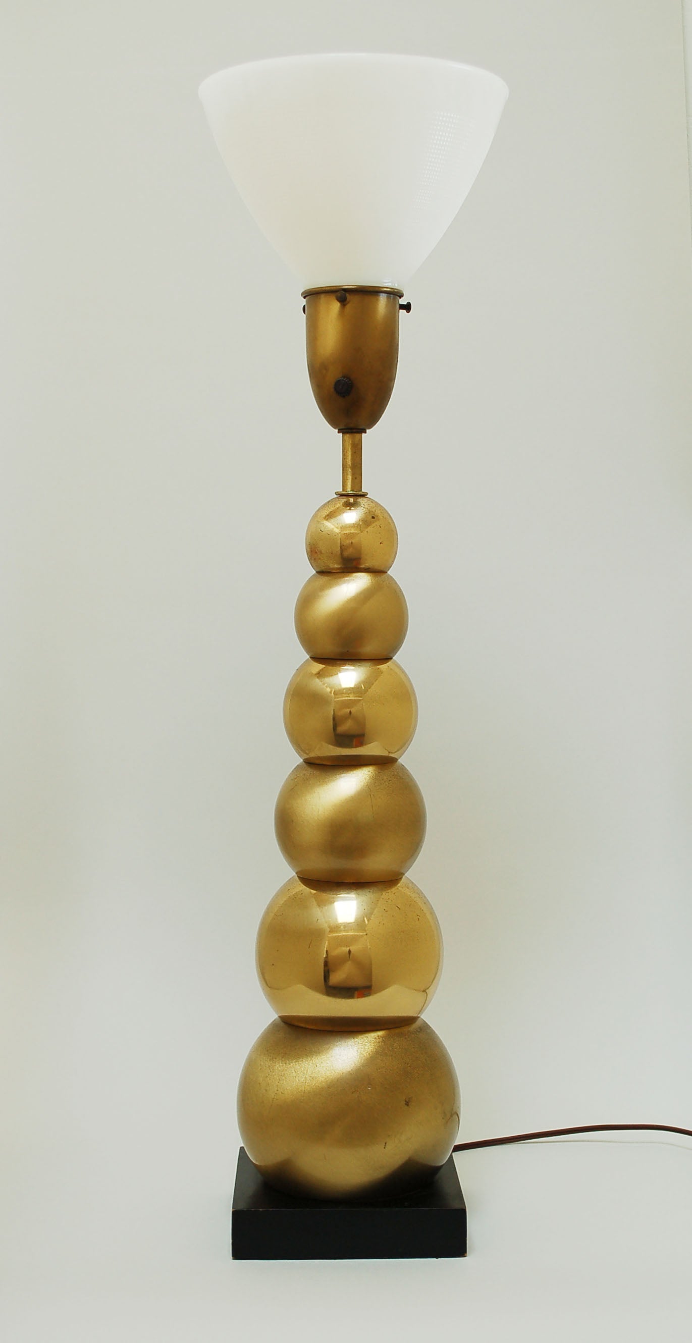 Brass Stacked Ball Lamp