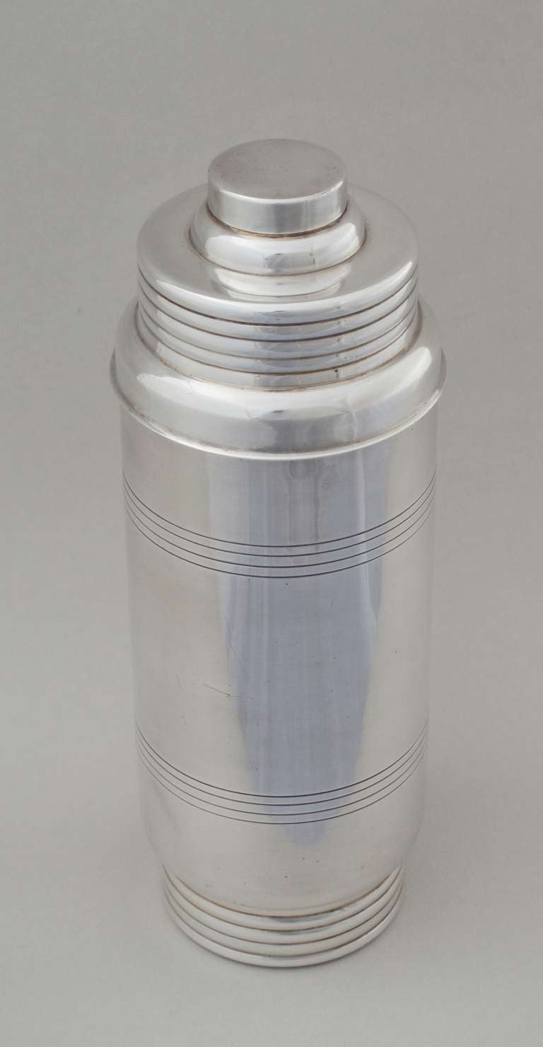 American Machine Age Cocktail Shaker