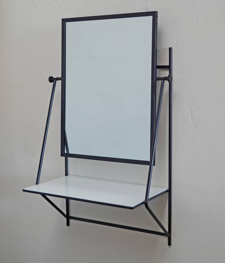 Espejo de pared y estantería Paul McCobb