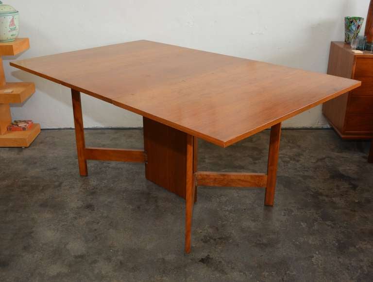 George Nelson Gate Leg Table In Fair Condition In San Mateo, CA