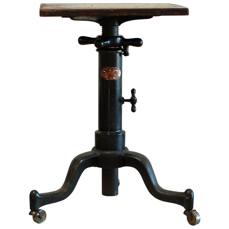 Adjustable Industrial Iron Table