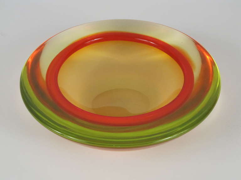 Mid-Century Modern Stunning Murano Uranium Glass Bowl