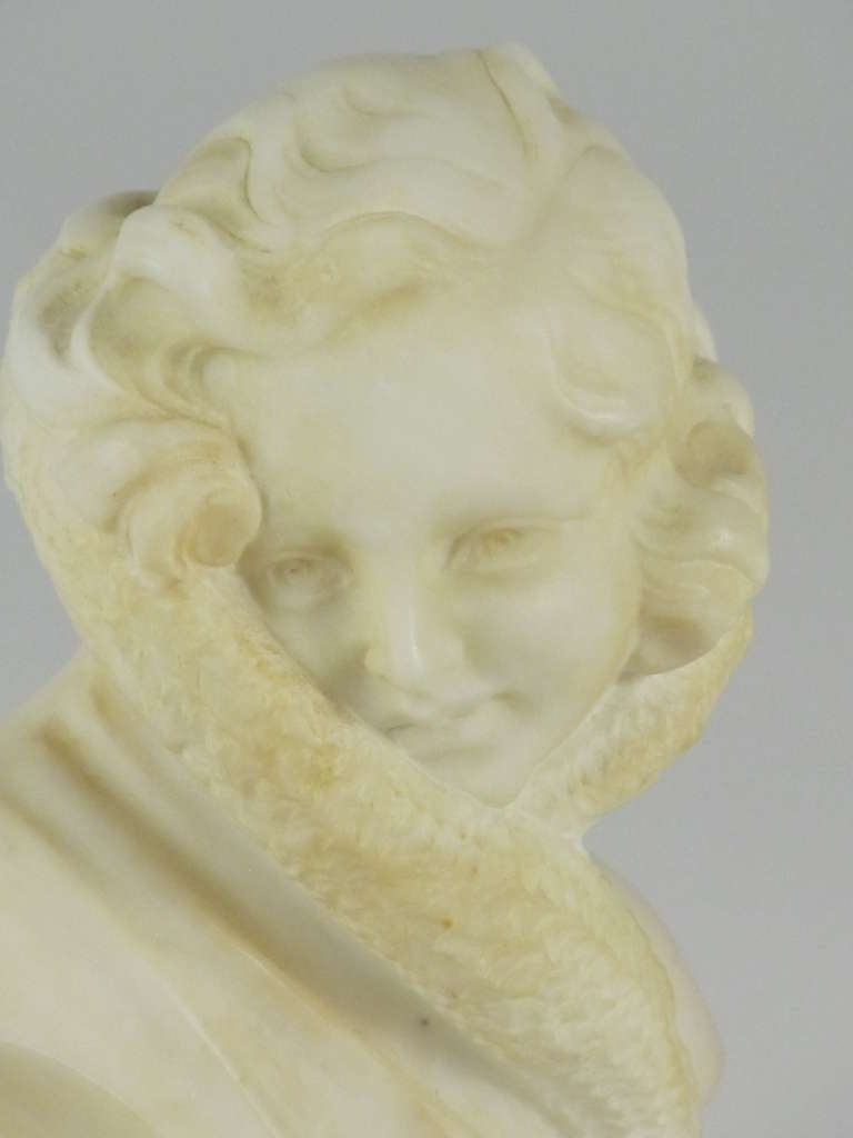 Italian Carved Alabaster Art Deco Bust of a Pretty Girl 1