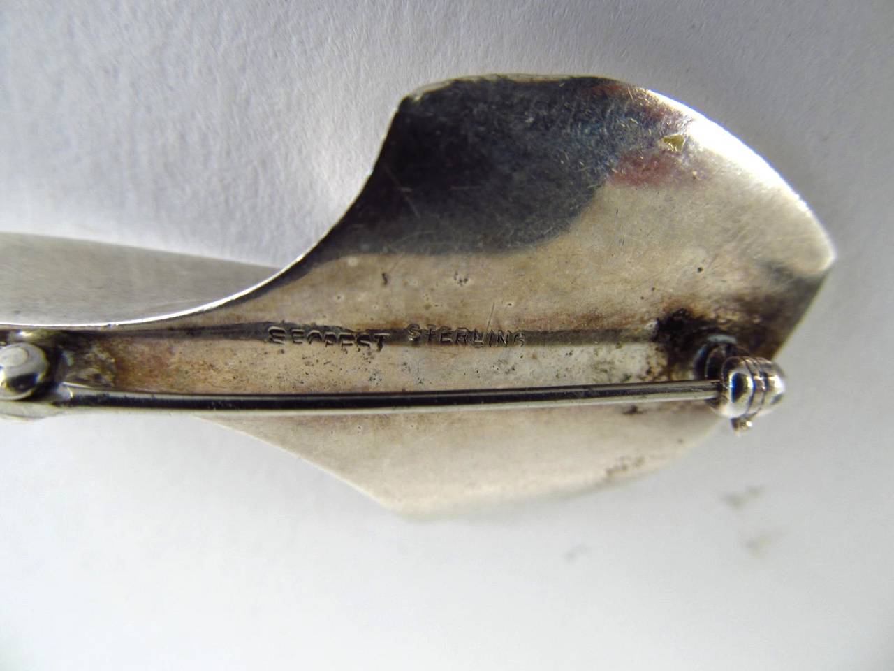 Mid-Century Modern Modernist Sterling Brooch by Russell Secrest For Sale