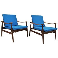 Pair of Finn Juhl Designed Model 133 "Spade" Teak Armchairs