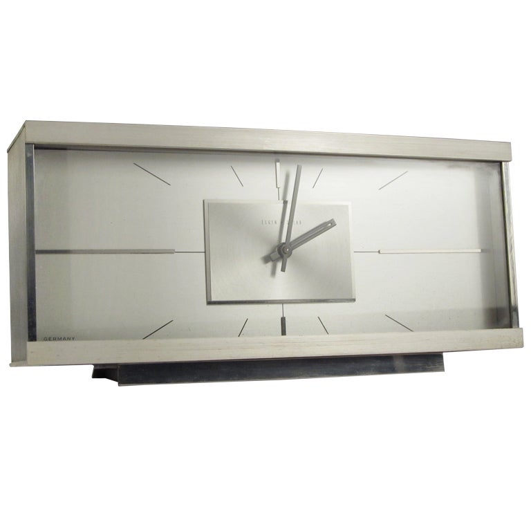 1960s Elgin Solar Desk Clock at 1stDibs elgin table clock