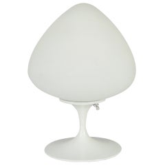 Laurel Acorn Table Lamp
