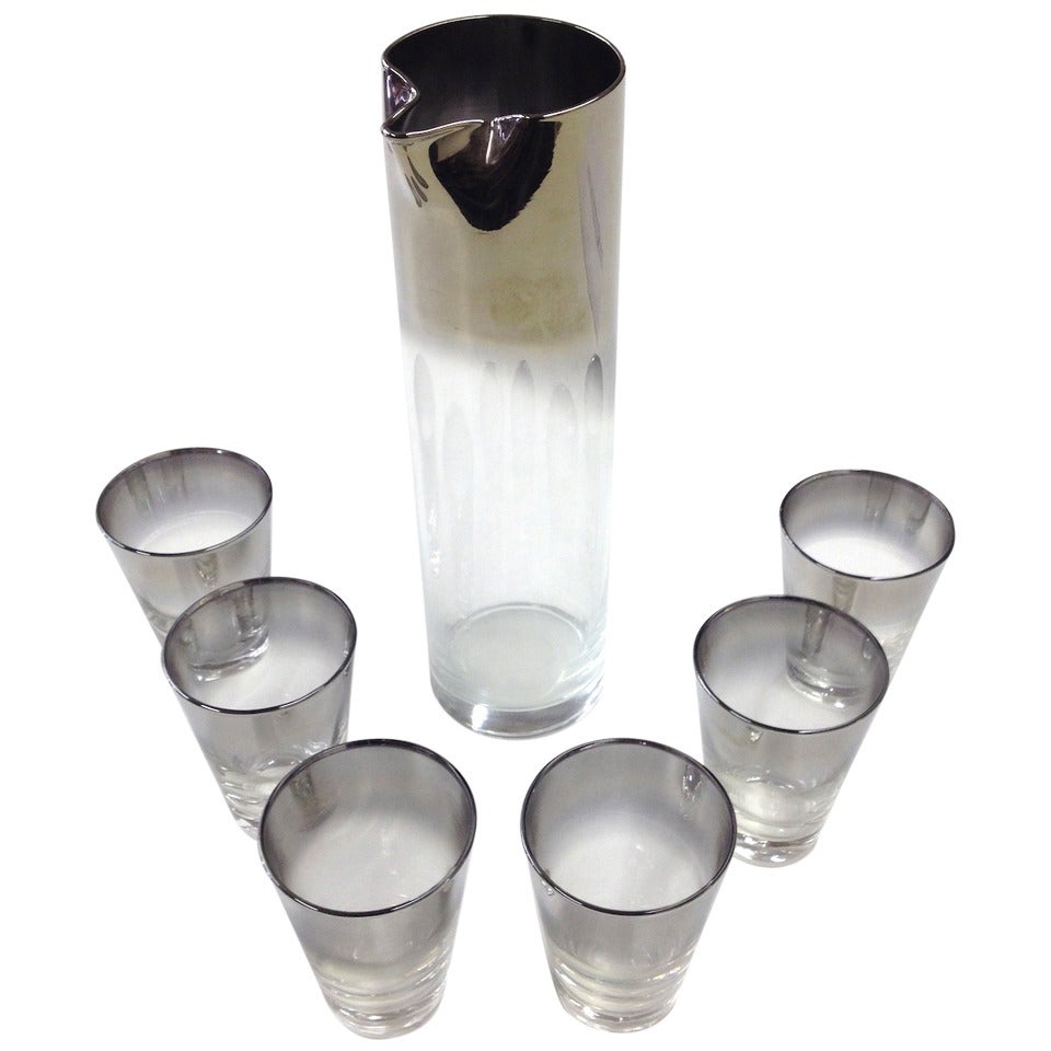 Dorothy Thorpe Pitcher and 6 Glass Set