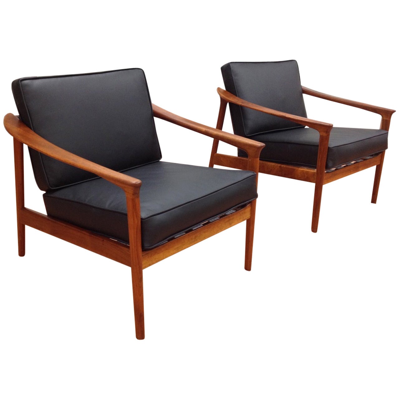 Pair of DUX Danish Modern Walnut Black Leather Lounge Chairs by Folke Ohlsson