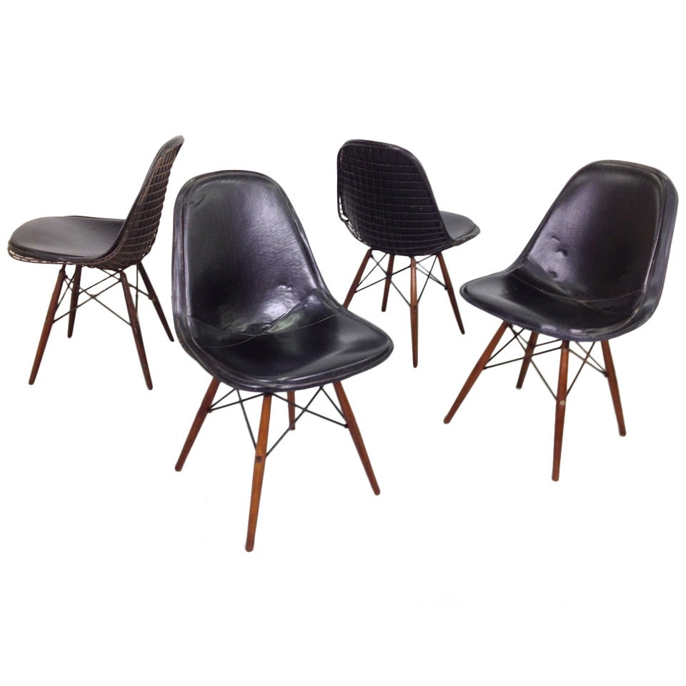 Rare and Early Set of 4 Charles Eames DKW Dowel Leg Dining Chairs