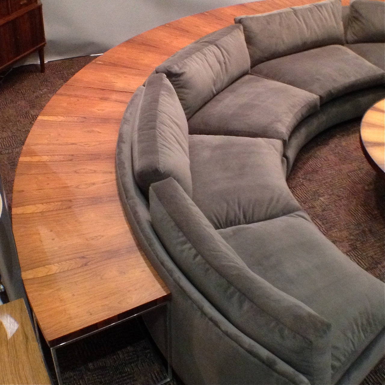 Complete Milo Baughman Thayer Coggin Half Circle Sectional Sofa and Table Set 1