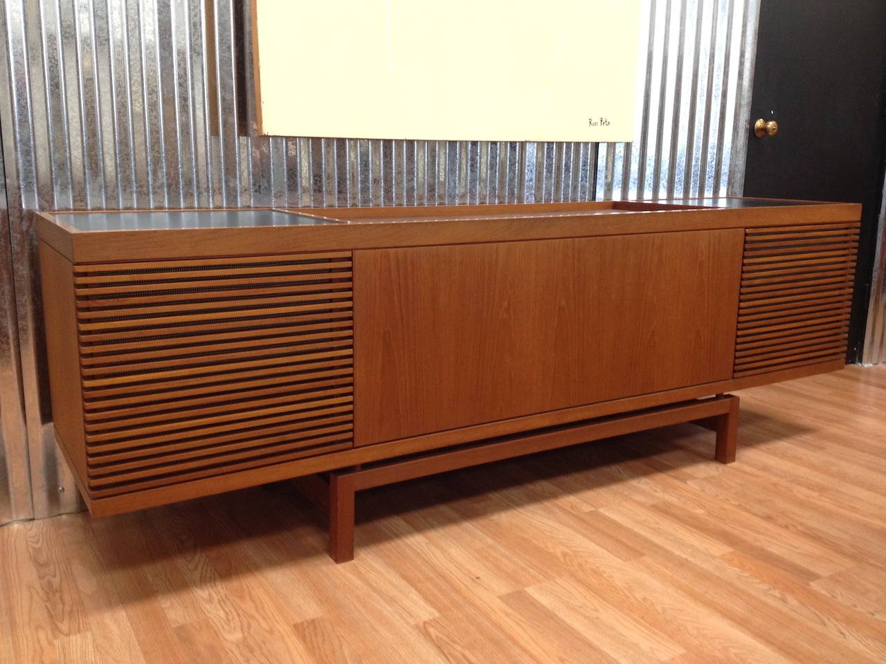 Vintage Danish Modern Teak Stereo Media Cabinet Credenza, Made in Denmark In Good Condition In Long Beach, CA