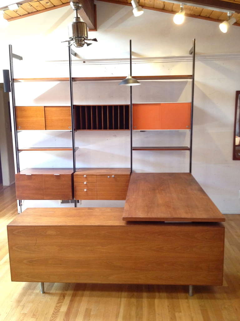Exceptional George Nelson CSS Wall Unit with Desk and Credenza by Herman Miller In Good Condition In Long Beach, CA