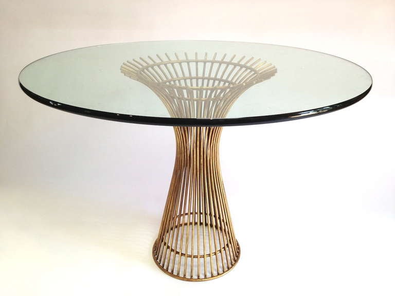 Gold Colored Platner Style Dining Or Cafe Table Base In Excellent Condition In Long Beach, CA