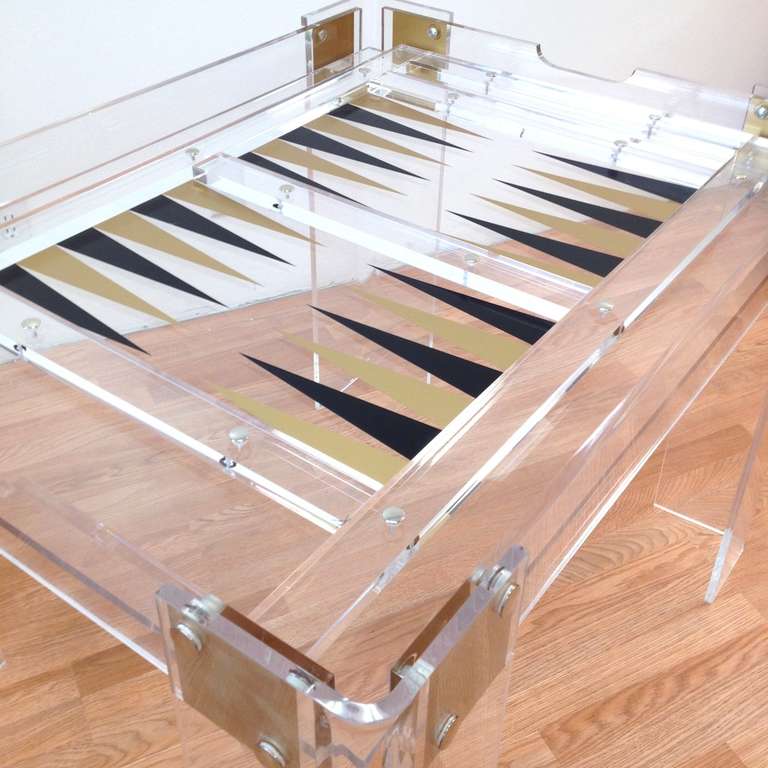 Vintage Lucite and Brass Backgammon Game Table In Excellent Condition In Long Beach, CA