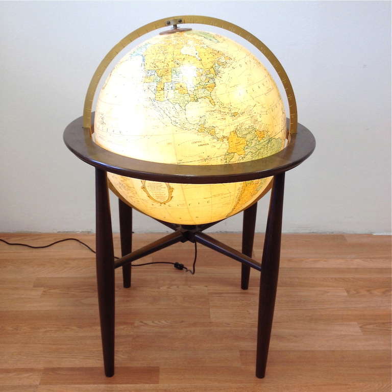 Vintage Danish Modern Alluminated Floor Globe by Replogle In Excellent Condition In Long Beach, CA