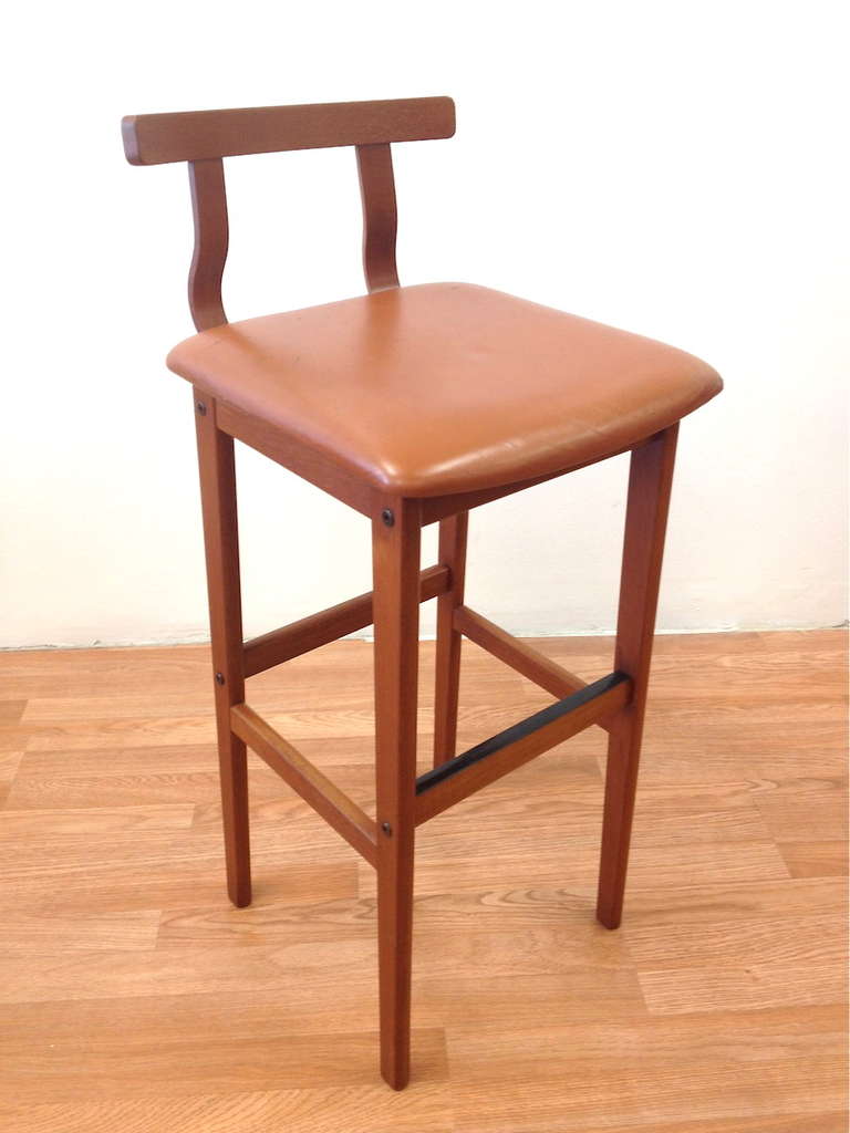 Set of Three Danish Modern Teak Barstools Made in Denmark by KS In Excellent Condition In Long Beach, CA
