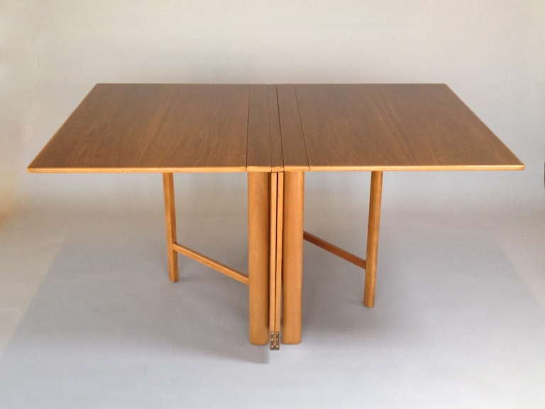 Vintage Bruno Mathsson Attrib. Maria Flap Extension Gateleg Dining Table In Excellent Condition In Long Beach, CA