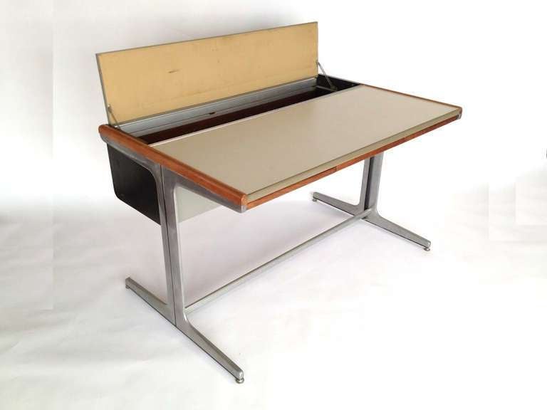 George Nelson Action One Office Architects Desk for Herman Miller In Good Condition In Long Beach, CA